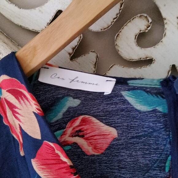 Ces Femme Women's Flutter Sleeve Surplice Shorts Romper in Blue & Coral Floral - Picture 10 of 13